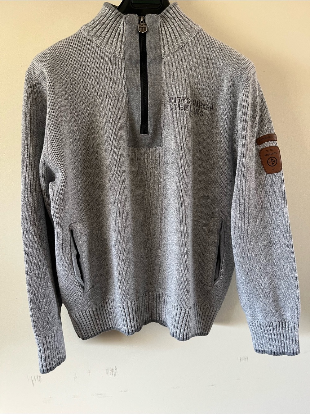 NFL ProLine Men’s Gray Quarter-Zip Knit Pittsburgh Steelers Sweater sz XL